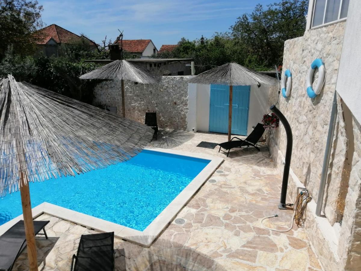 Didovi Dvori Bibinje Exterior foto